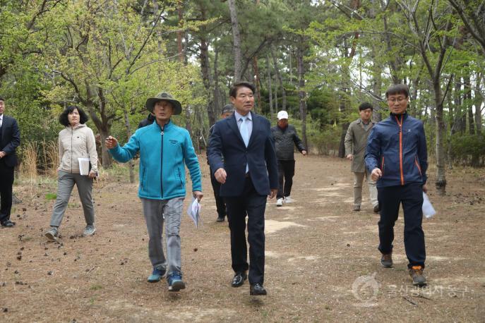 정천석 동구청장,  파크골프장 조성부지 현장방문 의 사진