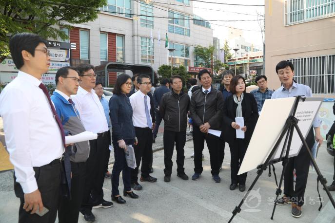 정천석 동구청장, 동구의회의원들과 주요투자사업 현장점검 의 사진