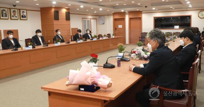 돌고래씨름단 해단식의 사진