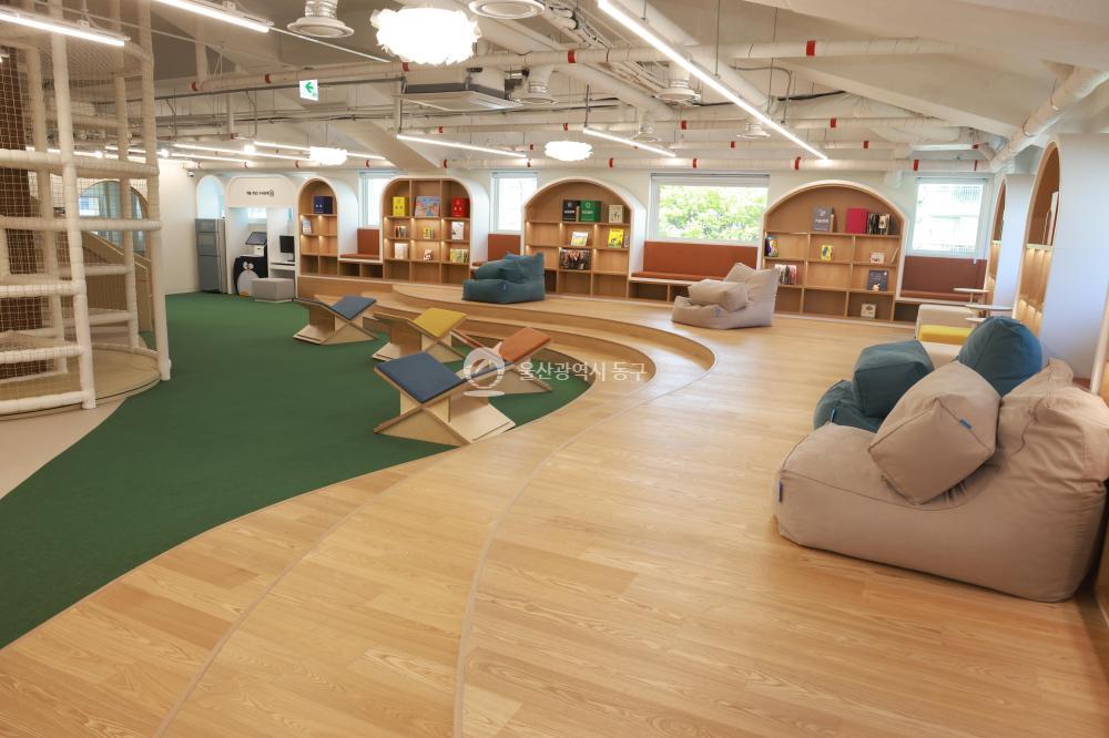 책 놀이터 북적북적의 사진