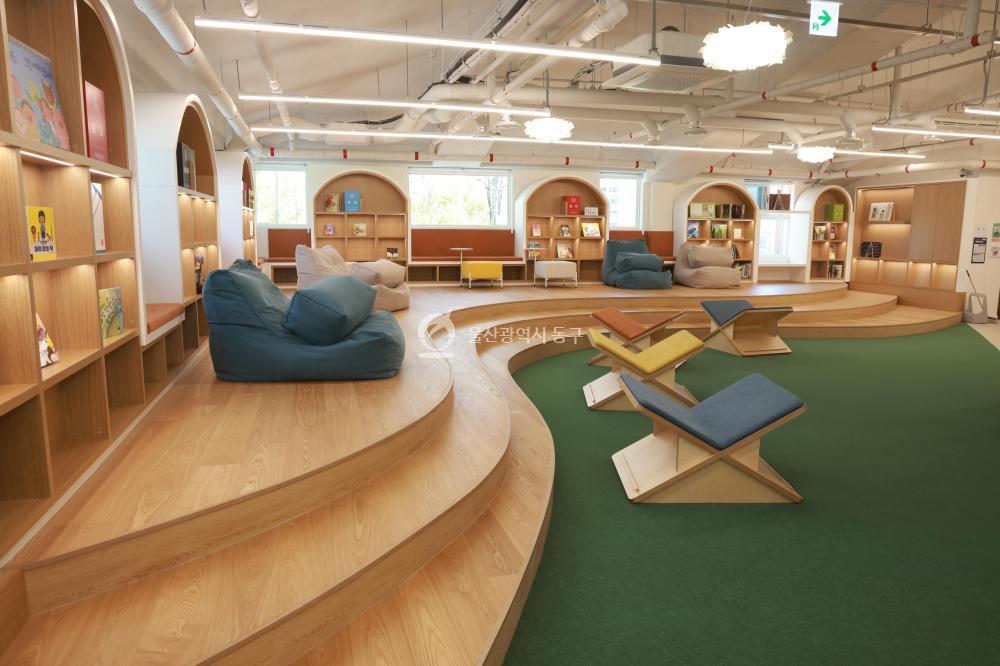 책 놀이터 북적북적의 사진