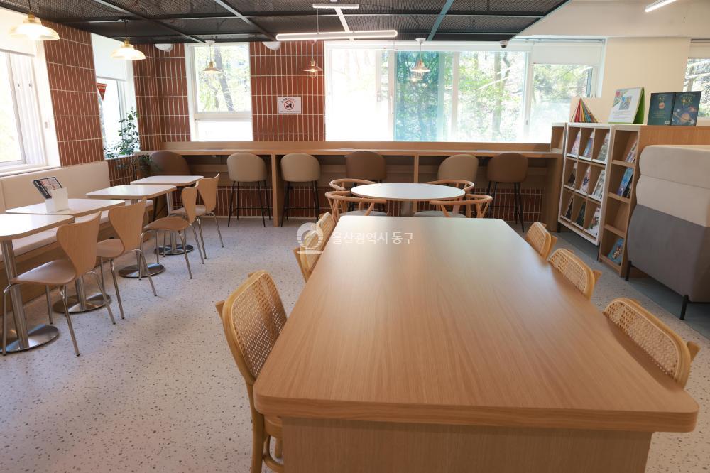 책 놀이터 북적북적의 사진