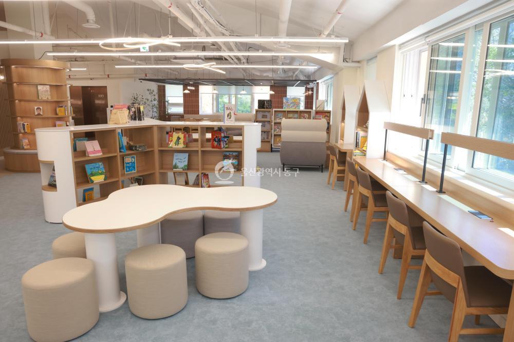 책 놀이터 북적북적의 사진