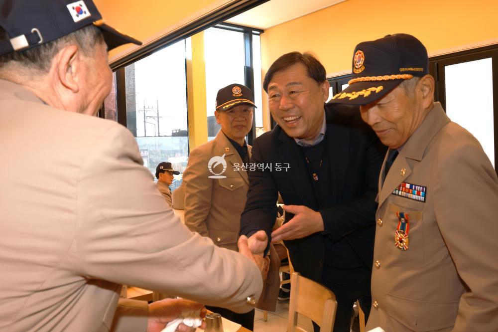 월남전참전자회 고령위안행사의 사진