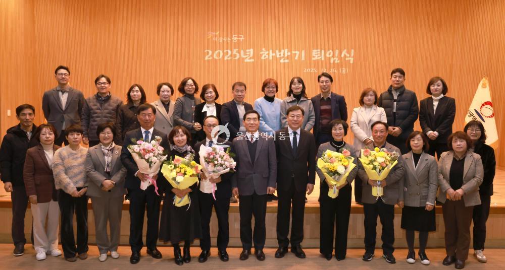 2026 하반기 퇴임식의 사진