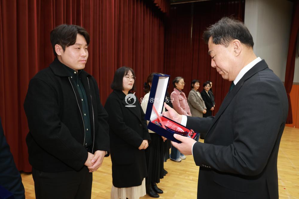 2025 종무식의 사진