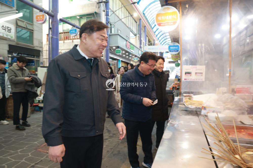 설맞이 전통시장 장보기 행사의 사진