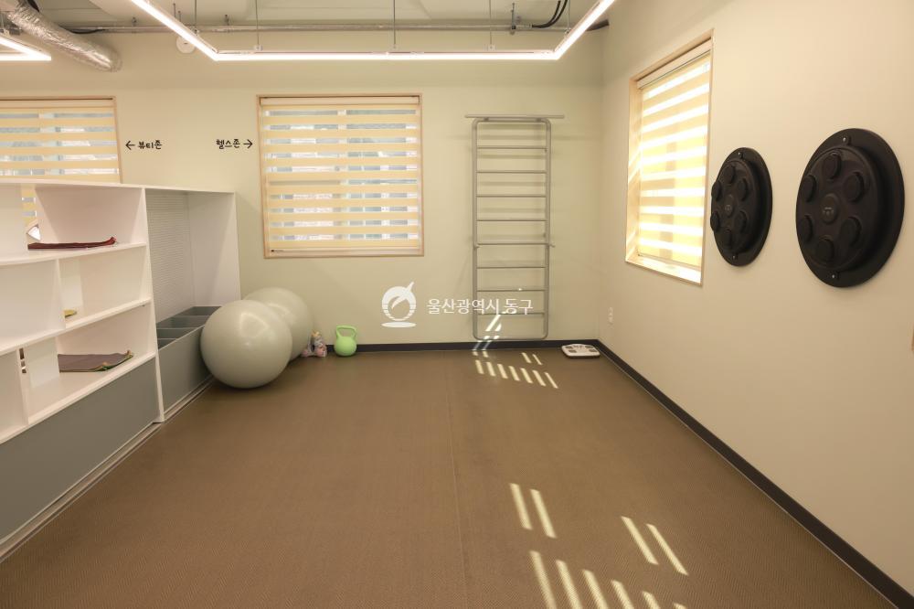 T:IM(틈) 1219 개관의 사진