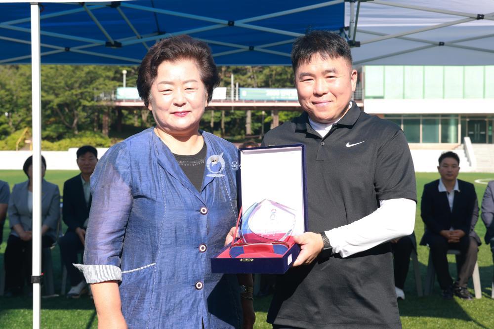 동구청장배 생활체육 축구대회의 사진