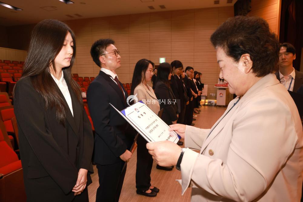 6급 이하 수시인사 임용장 수여식의 사진