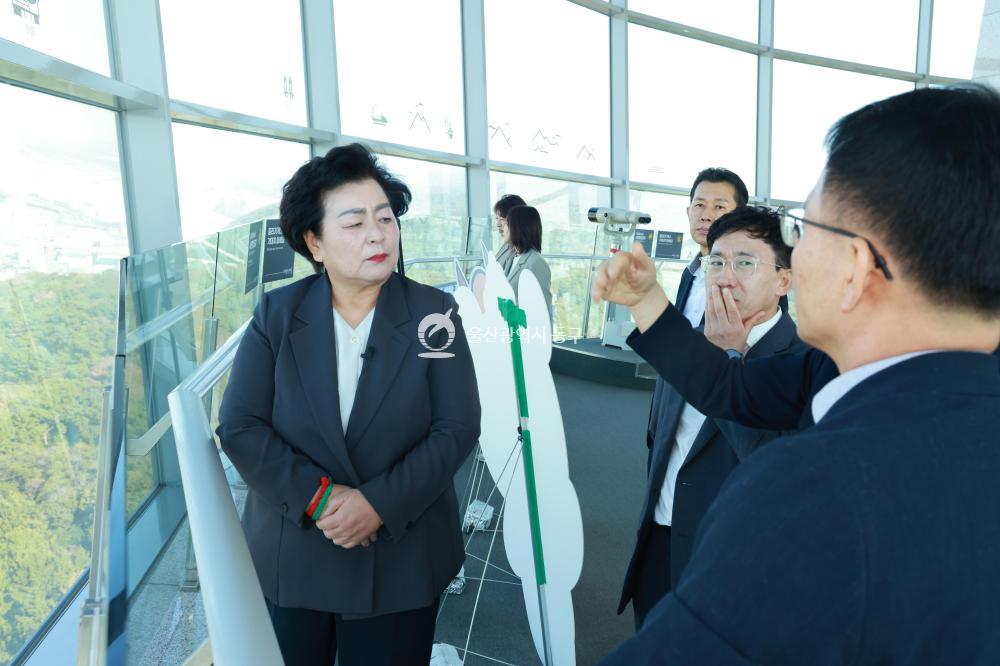 취임 100일 현장 간부회의의 사진