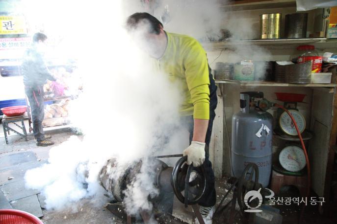 남목시장 남목강정의 사진