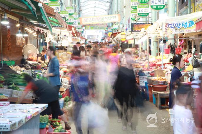 대송농수산물시장사람들의 사진