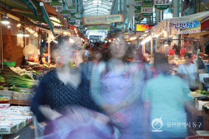 대송농수산물시장사람들의 사진