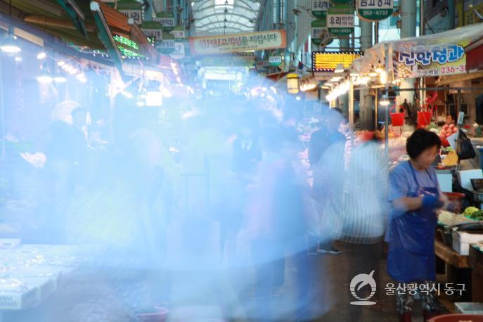 대송농수산물시장사람들의 사진