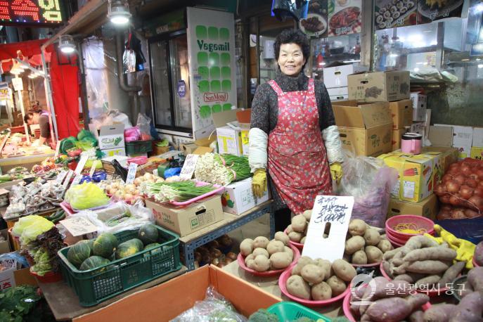 대송농수산물시장 야채가게의 사진