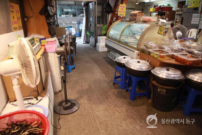 동울산시장 정원식당의 사진