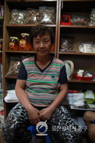 월봉시장 한약방의 사진