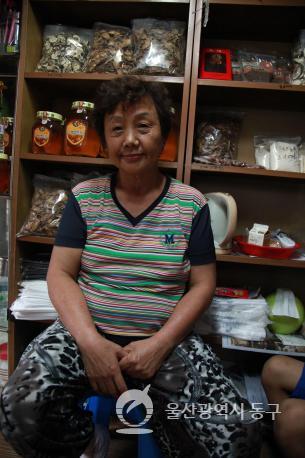 월봉시장 한약방의 사진