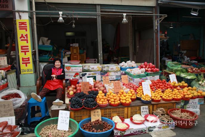 월봉시장 과일가게의 사진