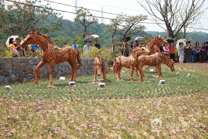 남목고개 오죽동산조성 준공식의 사진