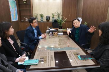 김종훈 동구청장, 상생협력 위한 금융기관 방문의 사진