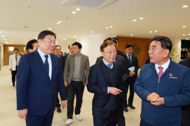 울산대학교 의과대학 아산의학관 개관식의 사진