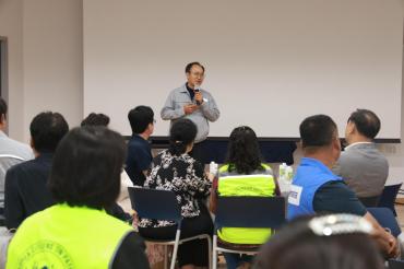 김종훈 동구청장과 자원봉사자와의 토크 콘서트의 사진