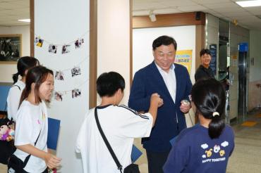 울산화정종합사회복지관 ‘나의 인생N컷’ 전시회의 사진