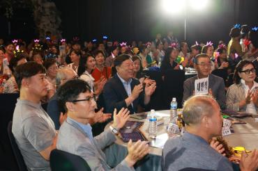 주민자치센터 프로그램 경연대회의 사진