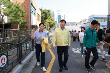 김종훈 동구청장, 학부모 건의사항 현장확인의 사진