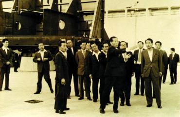 현대울산조선소 건설_1972의 사진