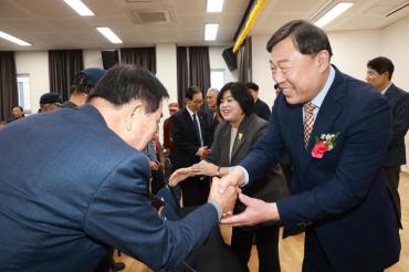 상이군경회 전몰군경유족회 위안행사의 사진