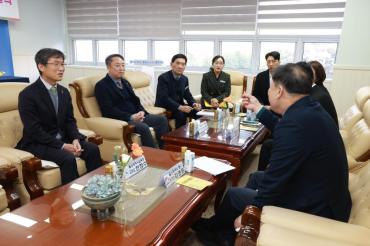 동구-울산교육청 학교시설복합화사업 협약식의 사진