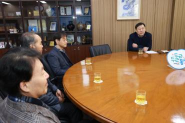 방어진제일교회 성금전달의 사진