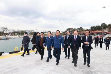 일산항 어촌신활력증진사업 준공식의 사진