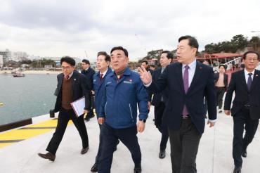 일산항 어촌신활력증진사업 준공식의 사진