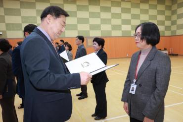 2026년 5급 이상 정기인사 임용장 수여식의 사진