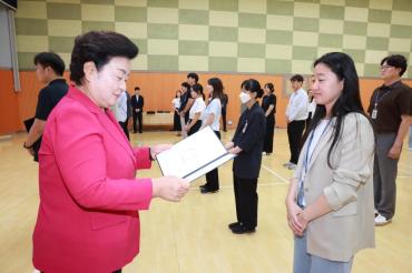 하반기 6급 이하 임용장 수여식의 사진