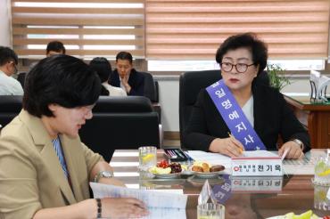 천기옥 동구청장, 건강보험공단 일일 체험의 사진