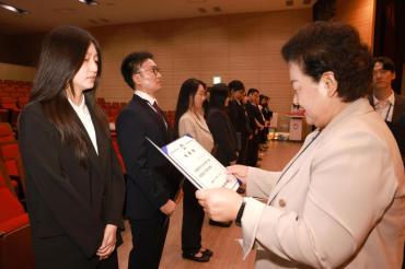6급 이하 수시인사 임용장 수여식의 사진