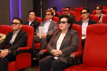 취임 100일 현장 간부회의의 사진